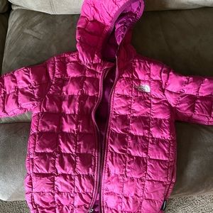 Girls The North Face winter jacket.